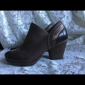 Dansko Ankle Booties Marcia size 40 (9.5-10)